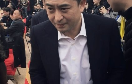 网友为何认为李行亮在节目中表现虚伪？