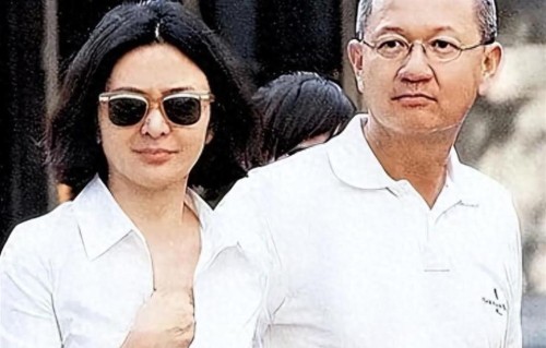 69岁陈泰铭爆再婚！内地娇妻长相普通膀大腰粗，百万行头连生两女
