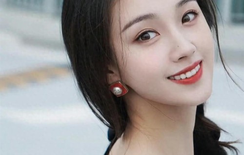 郭宇欣到底能不能给被她伤害的人道歉？一直逃避始终不是长久之计