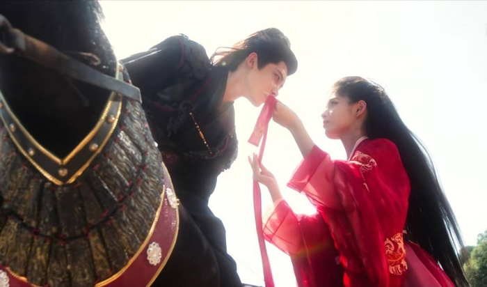 图片加载中…