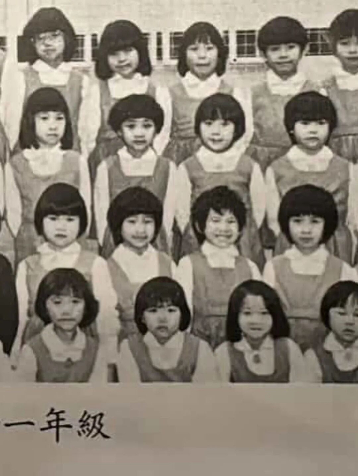 佘诗曼晒出幼稚园及小学旧照片。（IG图片） 