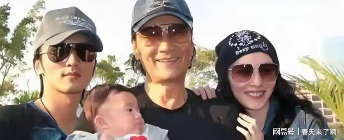 打开网易新闻 查看精彩图片